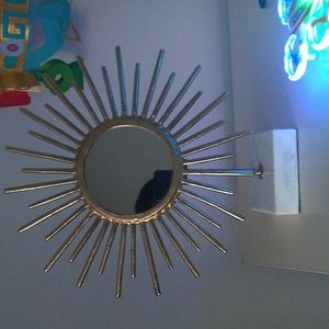 Decoration, sun brass color, 11 " Mirror